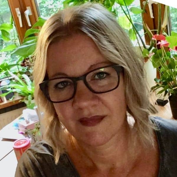 Sandra gibt Feedback zum Body Reset Kurs
